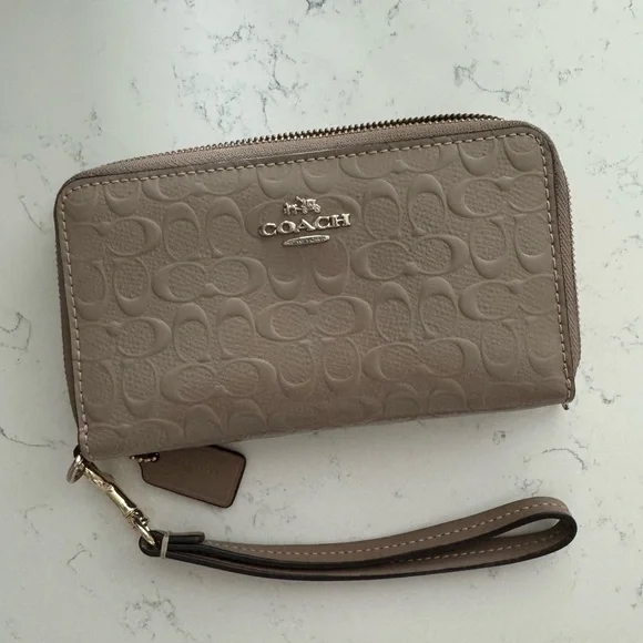Coach Signature Embossed Leather Zip-Around Wristlet Wallet – Taupe – Pre-Owned - Picture 3 of 3